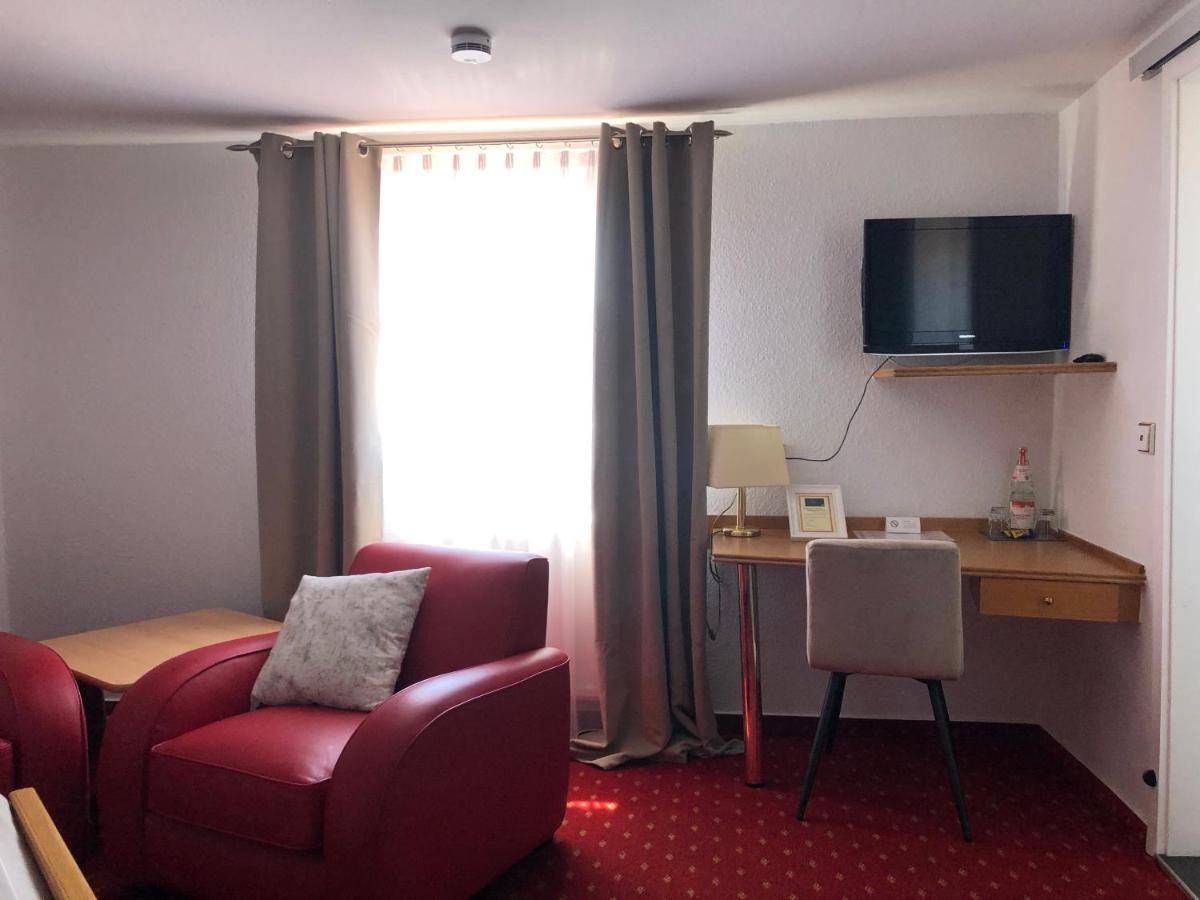 Der Hirsch & Frederix - Altstadthotel & Restaurant Gengenbach Luaran gambar