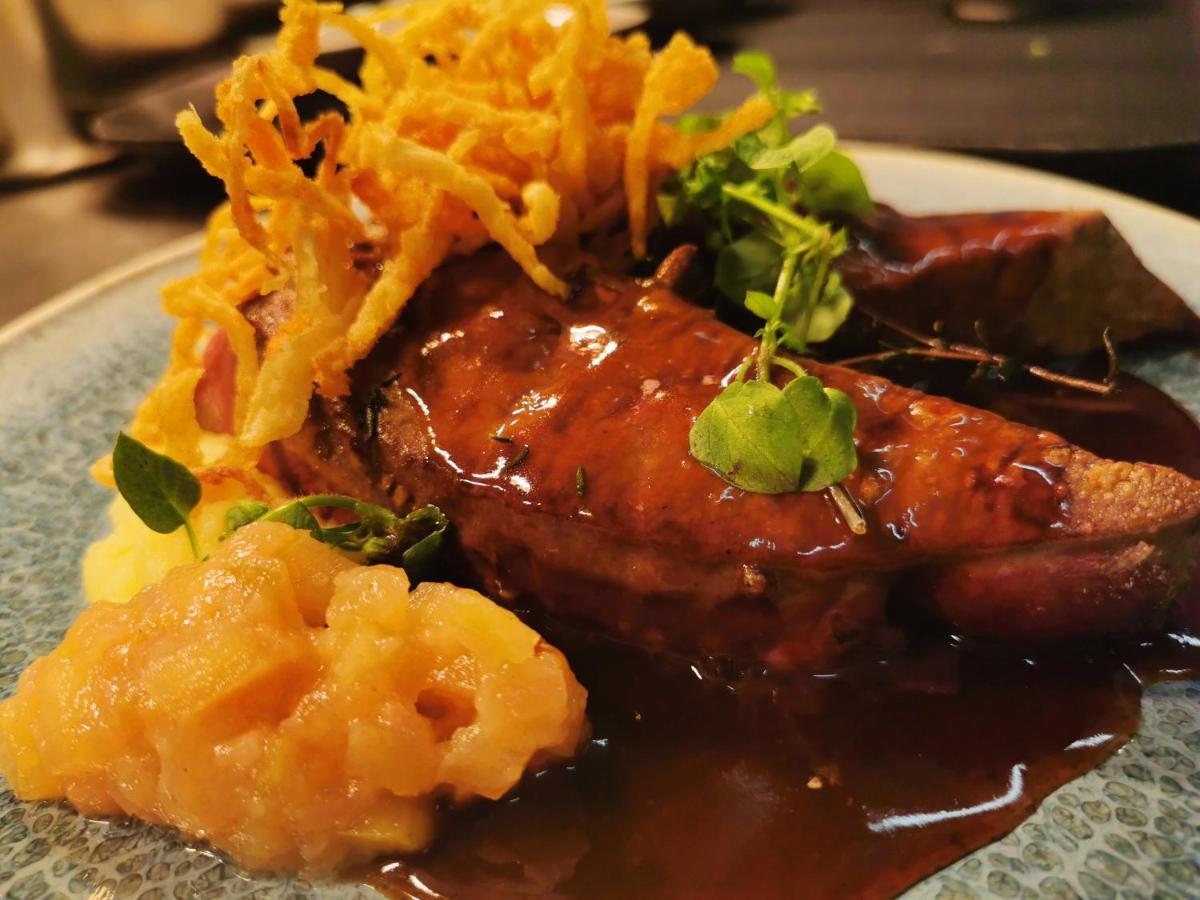 Der Hirsch & Frederix - Altstadthotel & Restaurant Gengenbach Luaran gambar